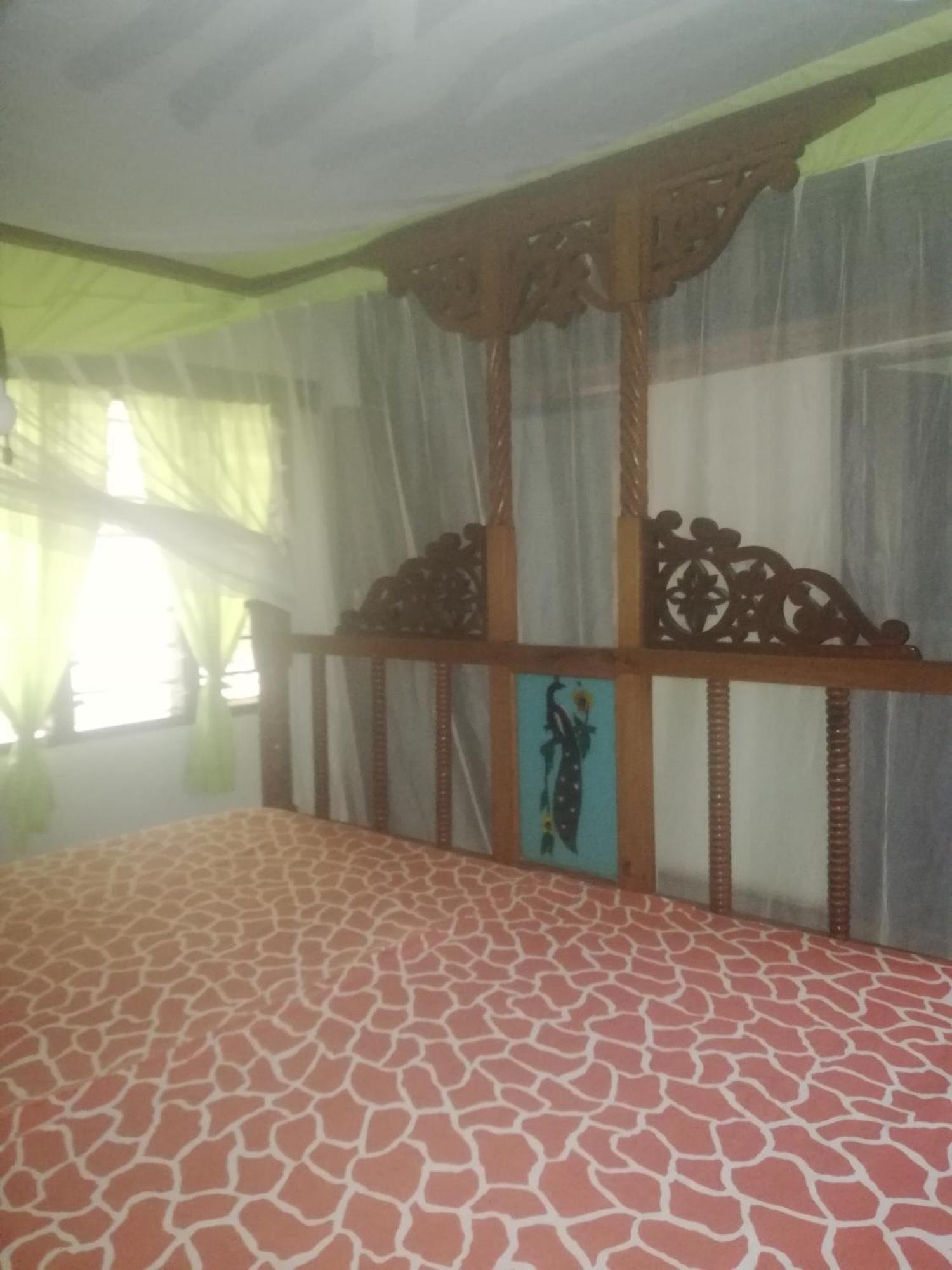 Chiky Villa Watamu Room photo